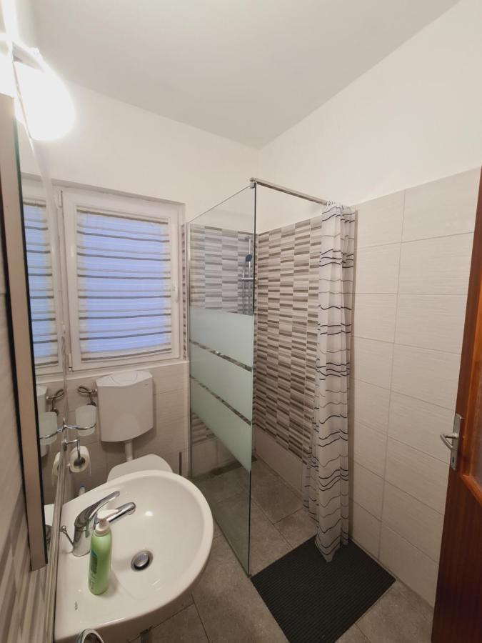 Countryside Apartment Capodistria Esterno foto